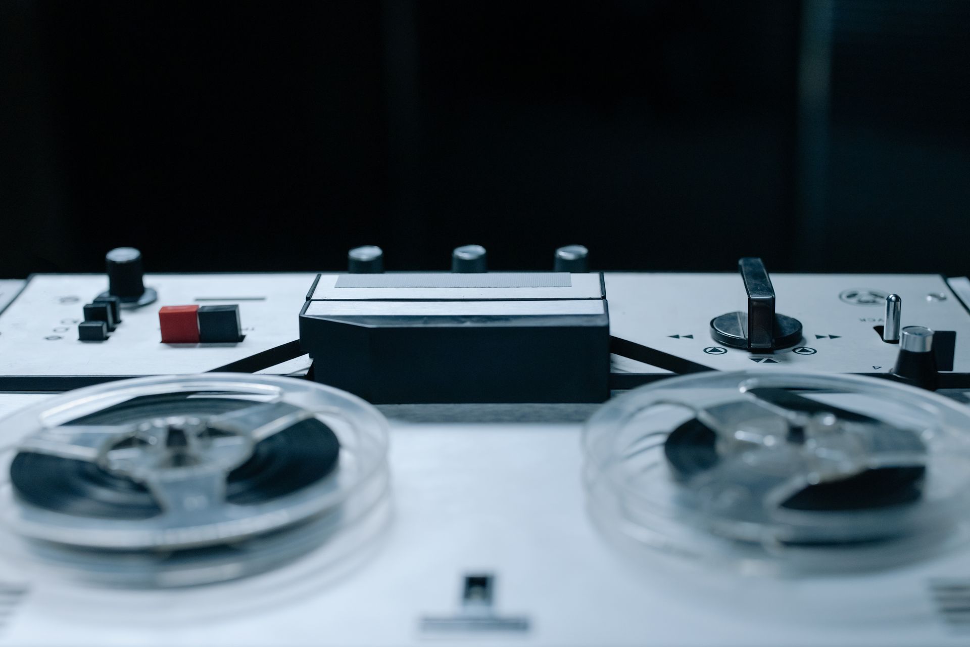 A magnetic induction coil prototype used for underwater short-range communication